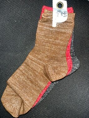 908. FREE PEOPLE socks 3 pk in Desert Disco NWT $30